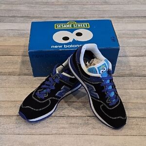 New Balance Sesame Street Black Sneakers
